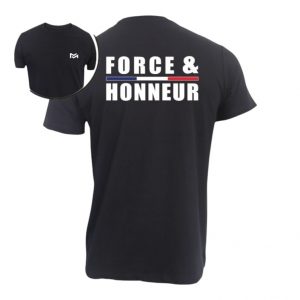 T-shirt noir imprimé « FORCE & HONNEUR » au dos, design bold blanc avec lignes tricolores bleu et rouge.